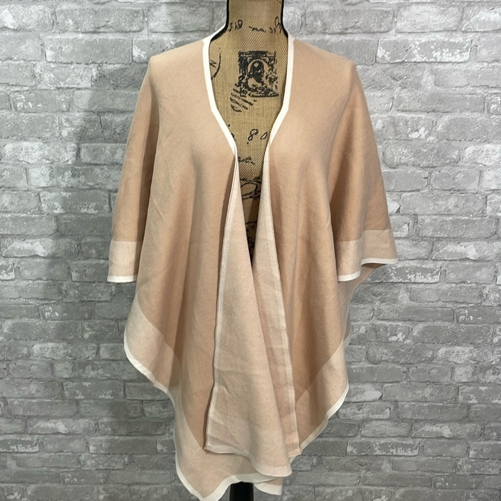 Akira Cream Colorblock Wrap